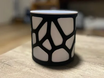 Voronoi Desktop Storage