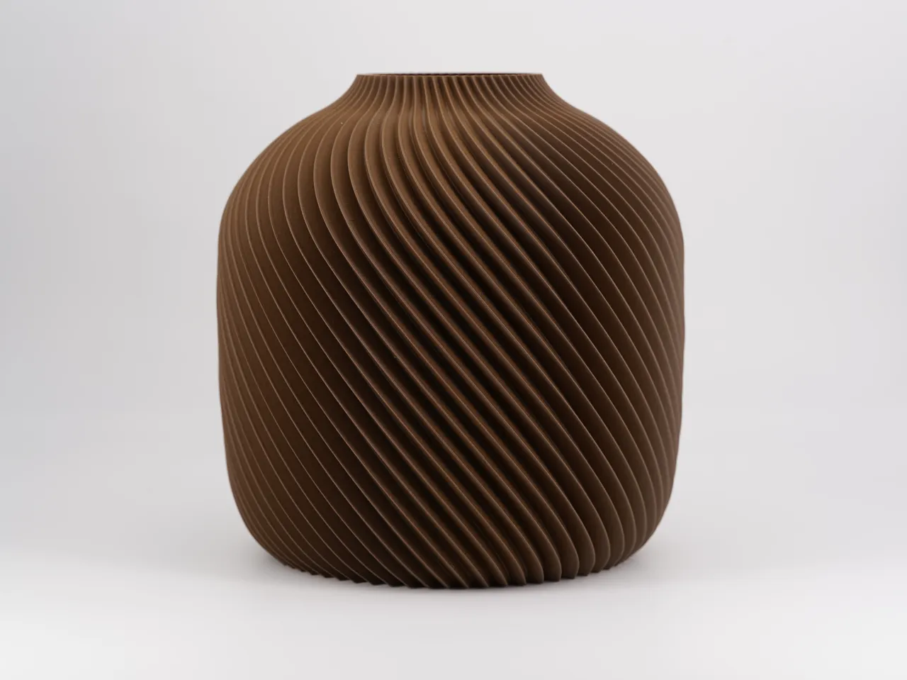 The Mac Vase - A Botany Chic Creation - Home Decor view 3