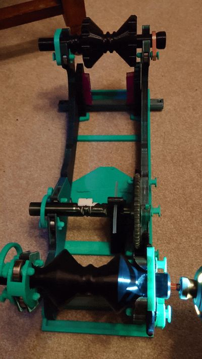 Modular 1/2 spool clip for Pastamatic leadscrew