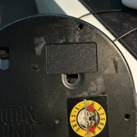 Cache-piles manette Guitar Hero PS3 — photo 3