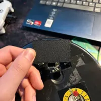 Cache-piles manette Guitar Hero PS3 — photo 5