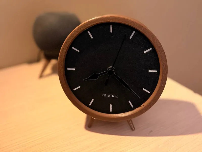 Minimal Desk Clock