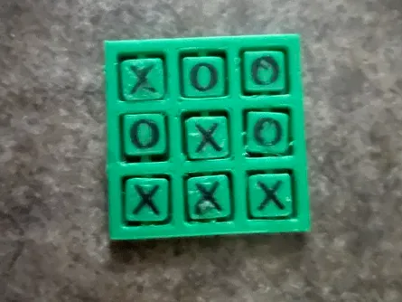 WORLD'S SMALLEST TIC TAC TOE
