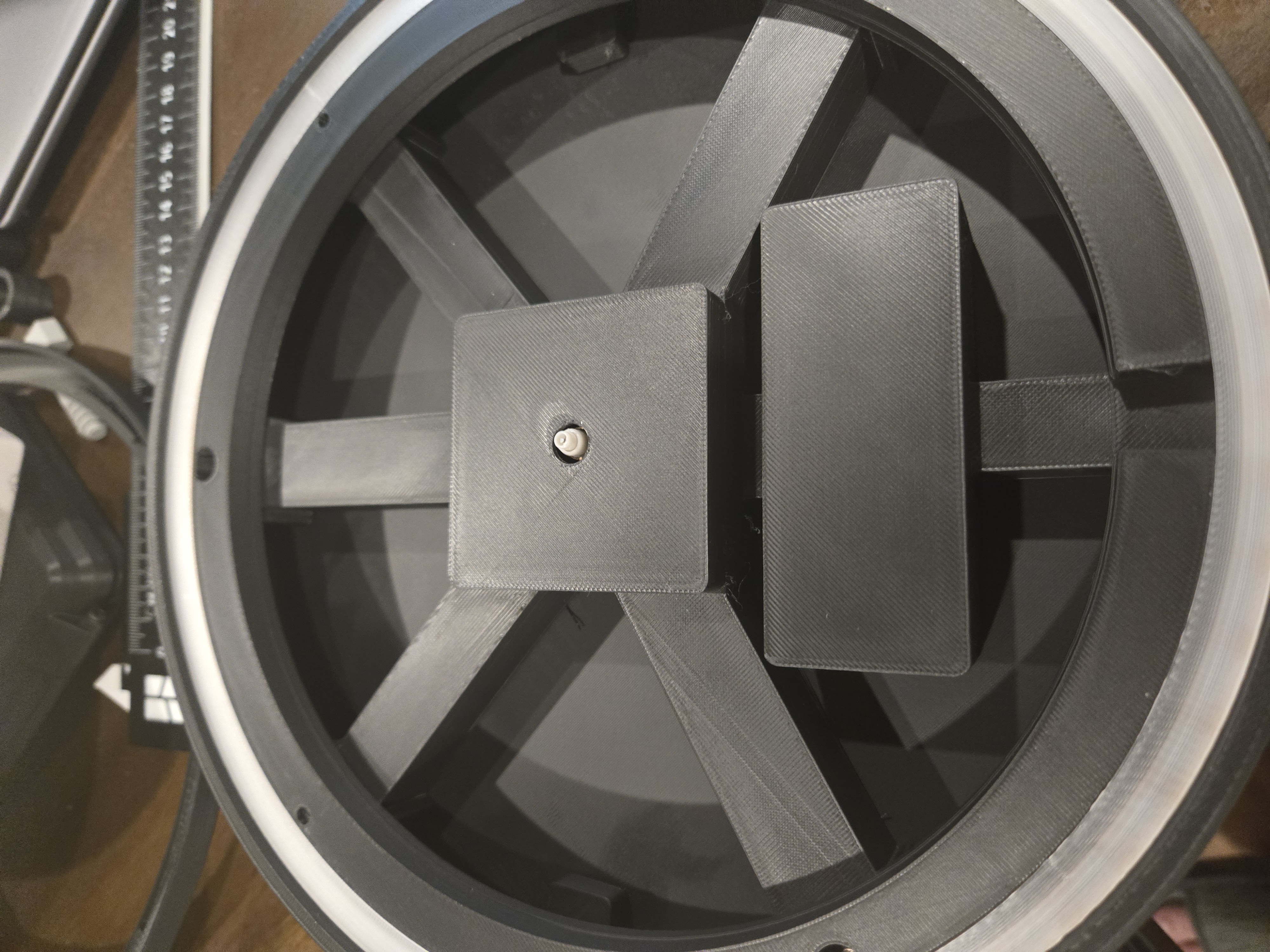 Miniatura 2 do modelo 3D Illuminated Clock – Swappable Frames & Clock Faces