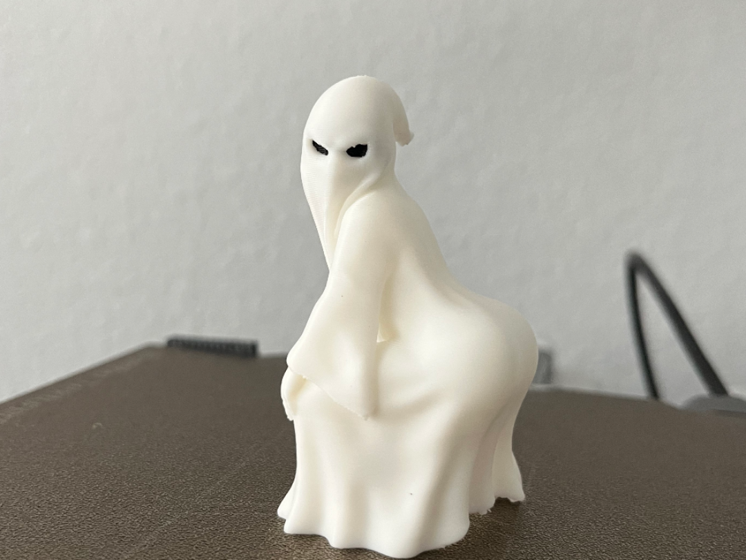 Twerking Ghost 3D model