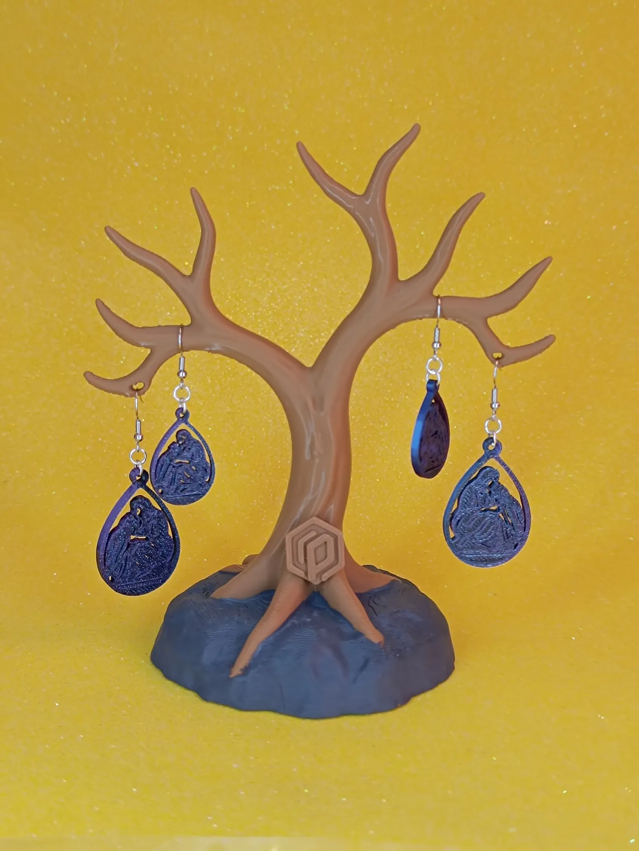 Pendientes "La Caridad" view 4