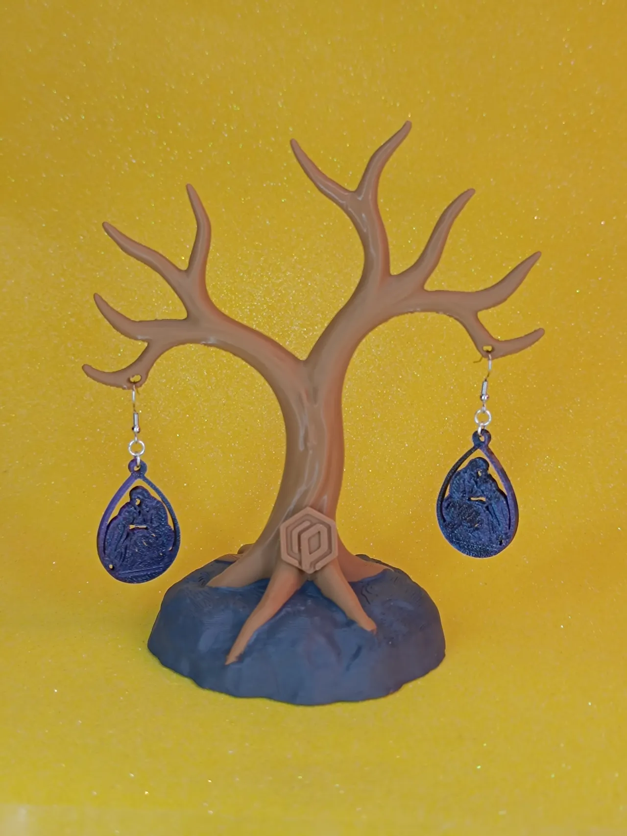 Pendientes "La Caridad" view 2