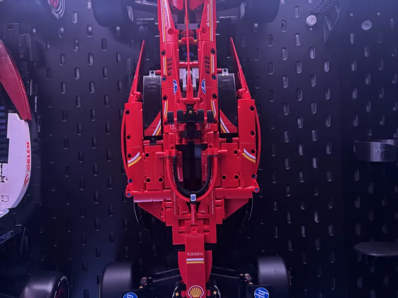 Brick Ferrari SF-24 F1 Car 42207 Skadis Wall Mount
