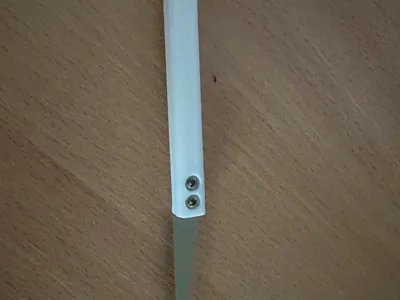 Handle blade