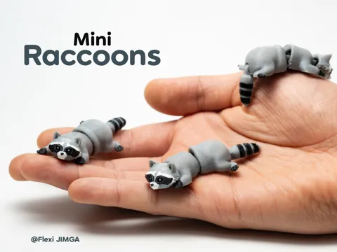 Tiny Raccoon – Articulated Keychain view 4