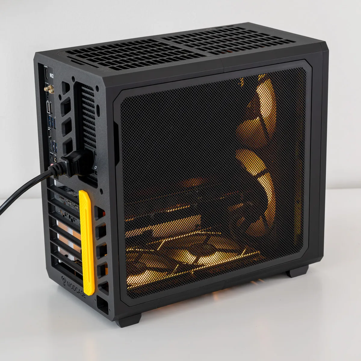 MODCASE HYPER - Compact ATX PC Case view 2