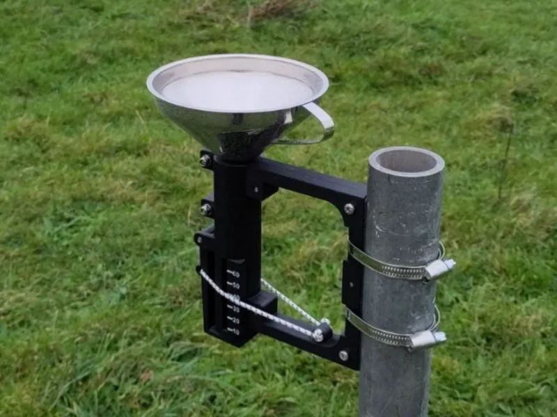 Rainwater_Sampler_Holder_V1