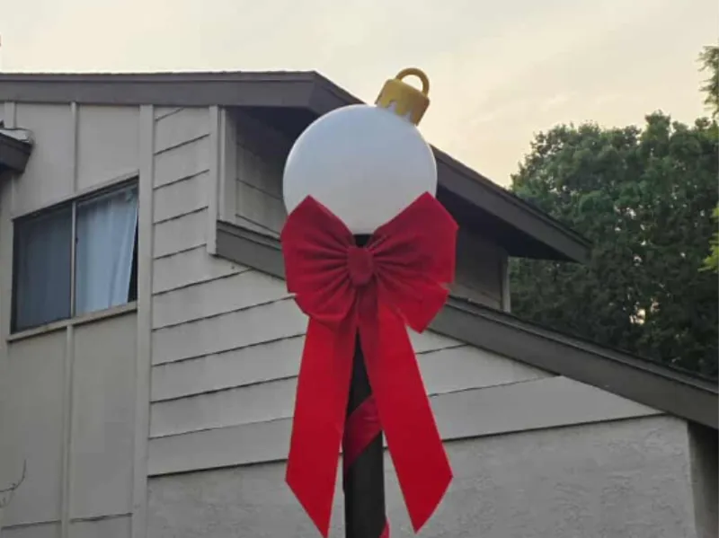 Lamp Ornament Topper
