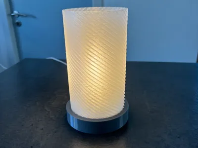 Twisted lamp