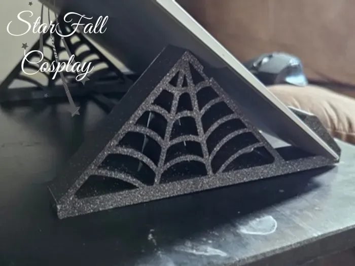 Spider Web Laptop Stand