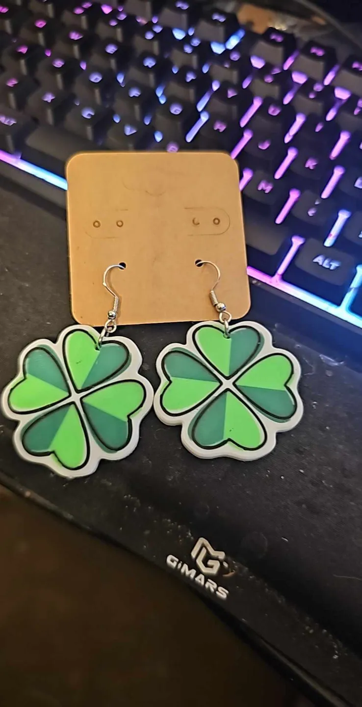 St. Pattys Day Earrings view 2