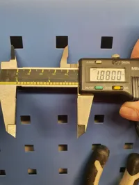 Support pegboard pour enceinte Alexa — photo 6