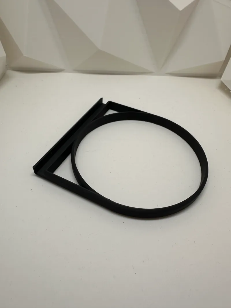pet_water_bottle_holder