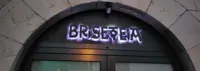 Système de fixation pour enseigne lumineuse — photo 4