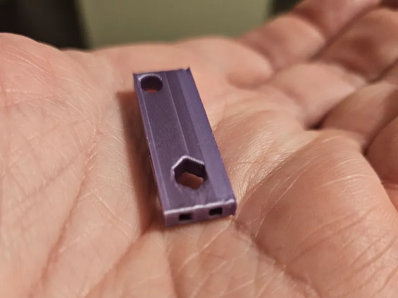 1.06g 104db Nano Bitonal Whistle, Very Loud!
