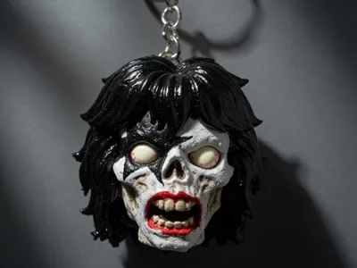 Zombie Kiss Keyring Paul