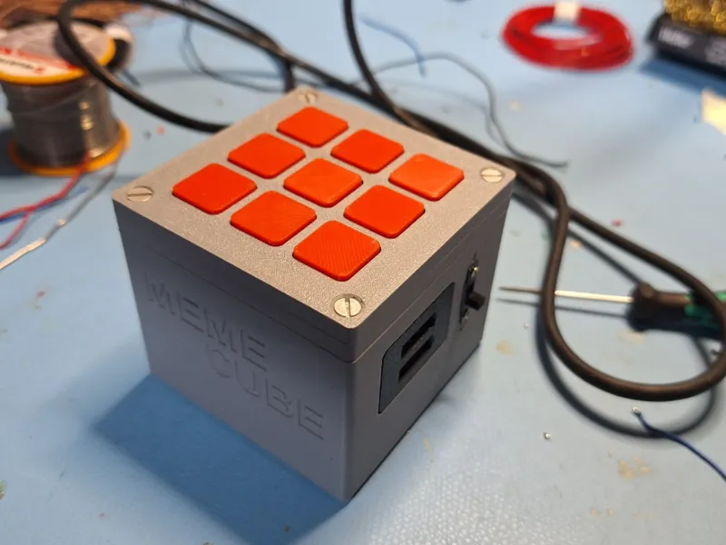 Meme Cube