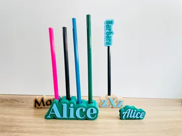Soporte: Multilingual Custom Name Pencil Holder Generator — vista de referencia 3