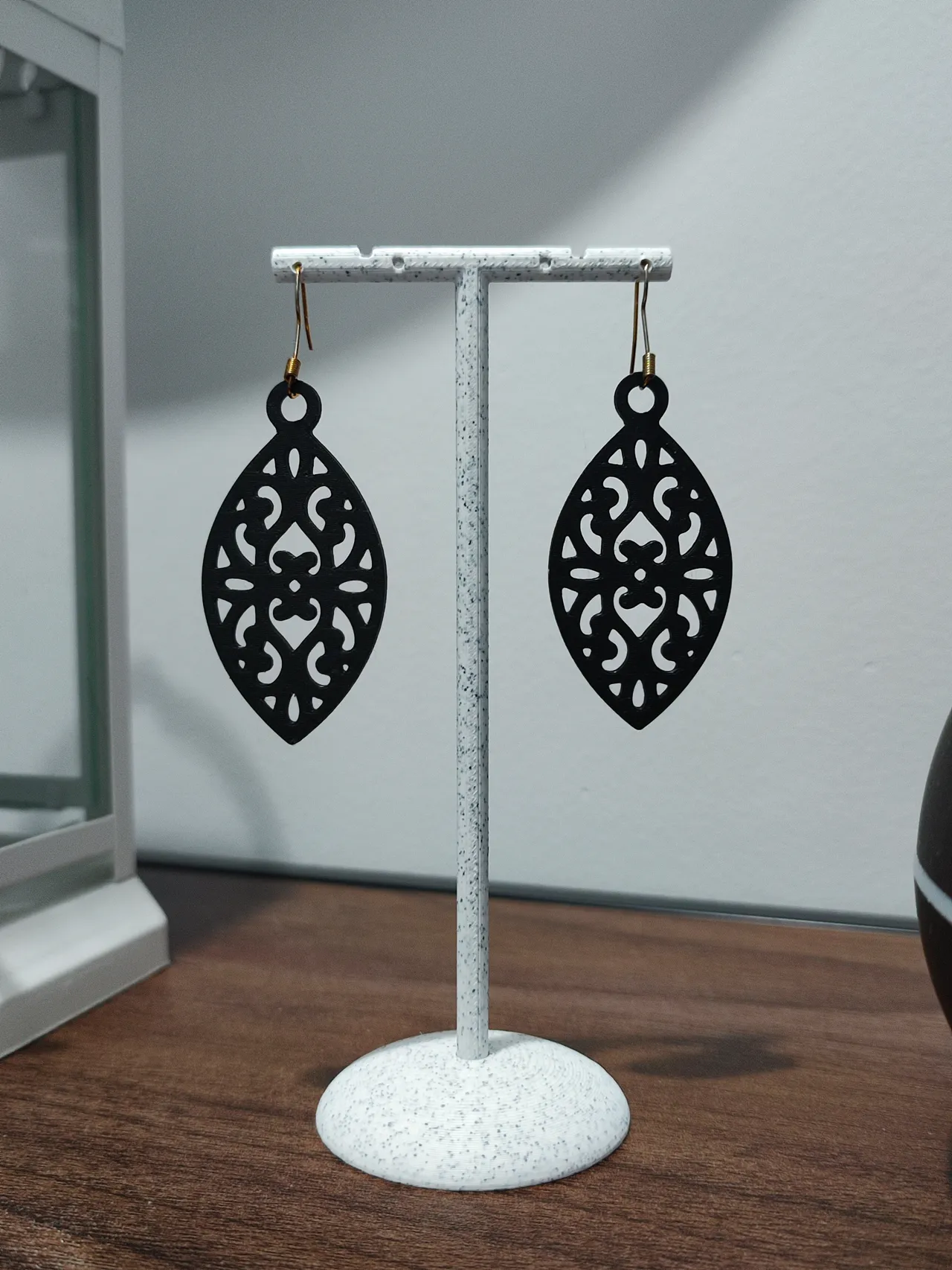 Aretes Linaje Real view 2