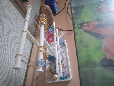 jewelry holder