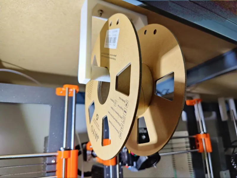Top mounting spool holder