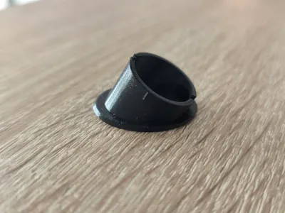 Right windshield cover cap