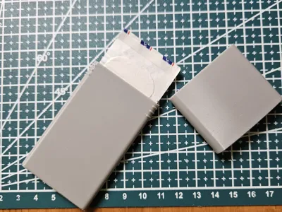 Band-aid lightweight box