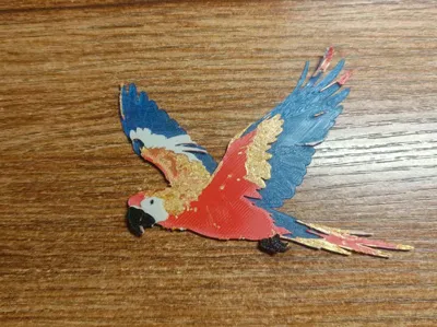Flying Red and Blue Parrot Fridge Magnet (AMS not required)