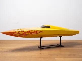 Hornet 750