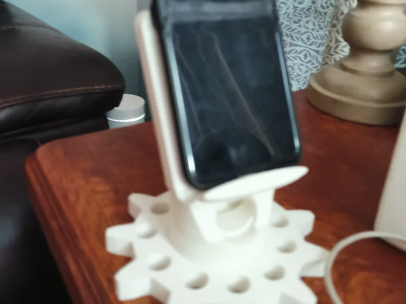 Mechanics Phone Stand