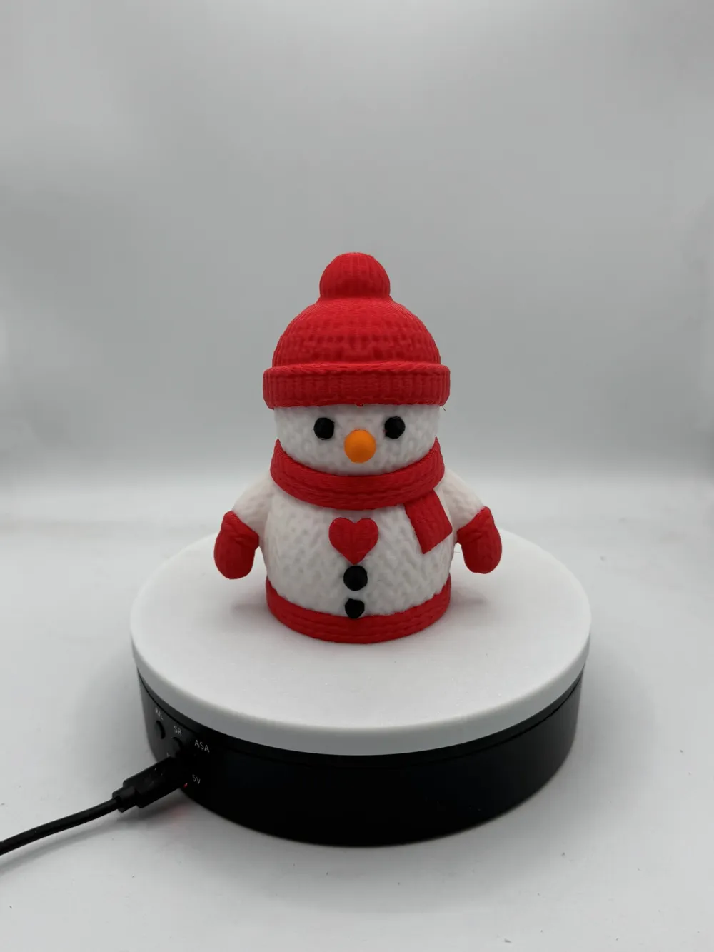 Cute Knitted Snowman with Heart - Free 3D Print Model - MakerWorld