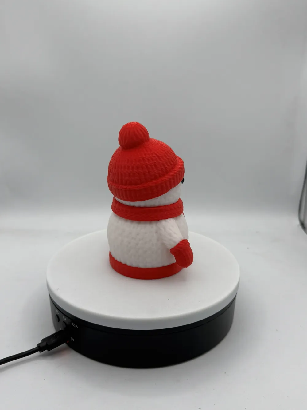 Cute Knitted Snowman with Heart - Free 3D Print Model - MakerWorld