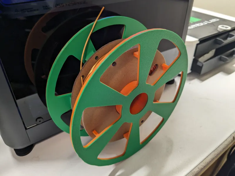Spool Adapter R3D Cardboard 250g Spools