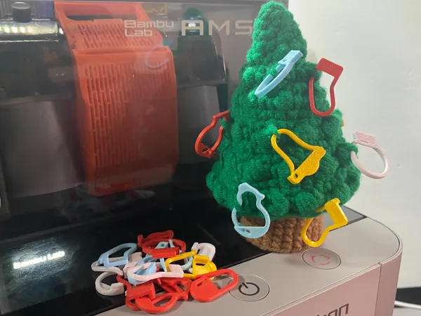 https://makerworld.bblmw.com/makerworld/model/US7e4677f67bfb8e/design/2025-12-14_5d26cedec76ef8.jpg