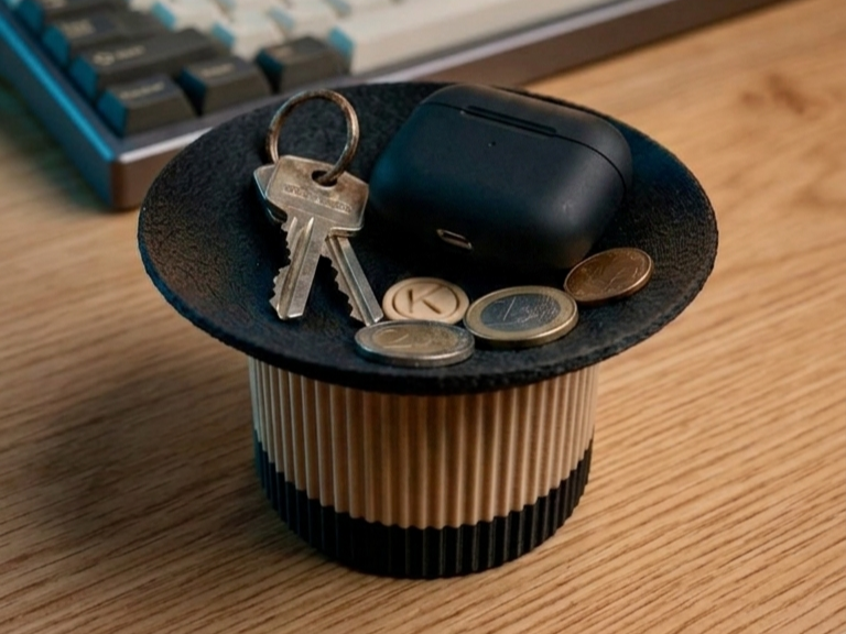 Minimalist Ribbed Valet Tray - Duo Tone
