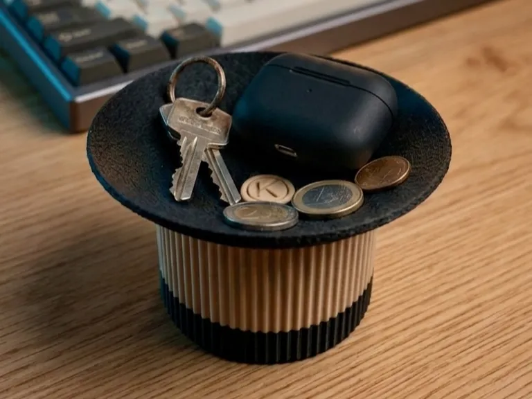 Minimalist Ribbed Valet Tray - Duo Tone