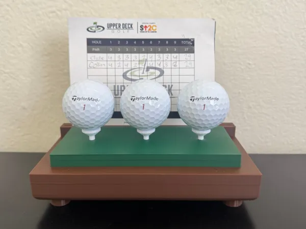 Présentoir à balles de golf
