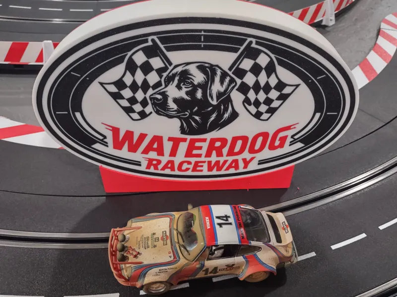 WaterDog Raceway Light Box