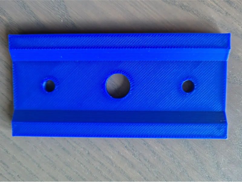 VW T5/T6/T6.1 Profilschiene // Profile rail