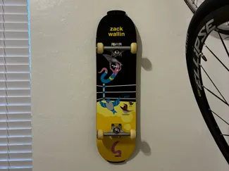 Grab & Go Skateboard Wall Mount