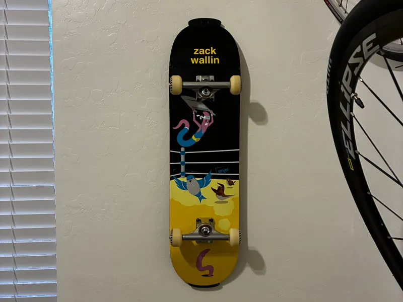 Grab & Go Skateboard Wall Mount