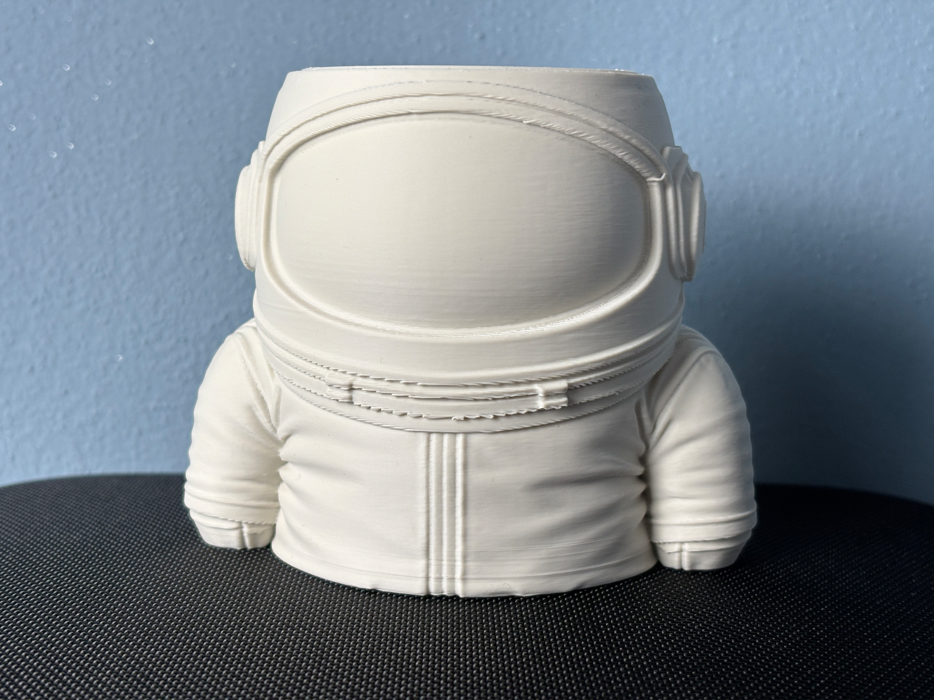 Astronaut Pen Holder – Space Desk Organizer - Gift