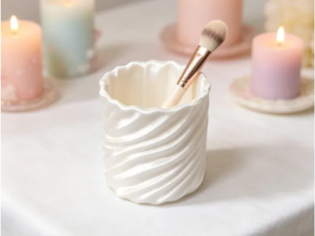 Makeup brush storage pen holder