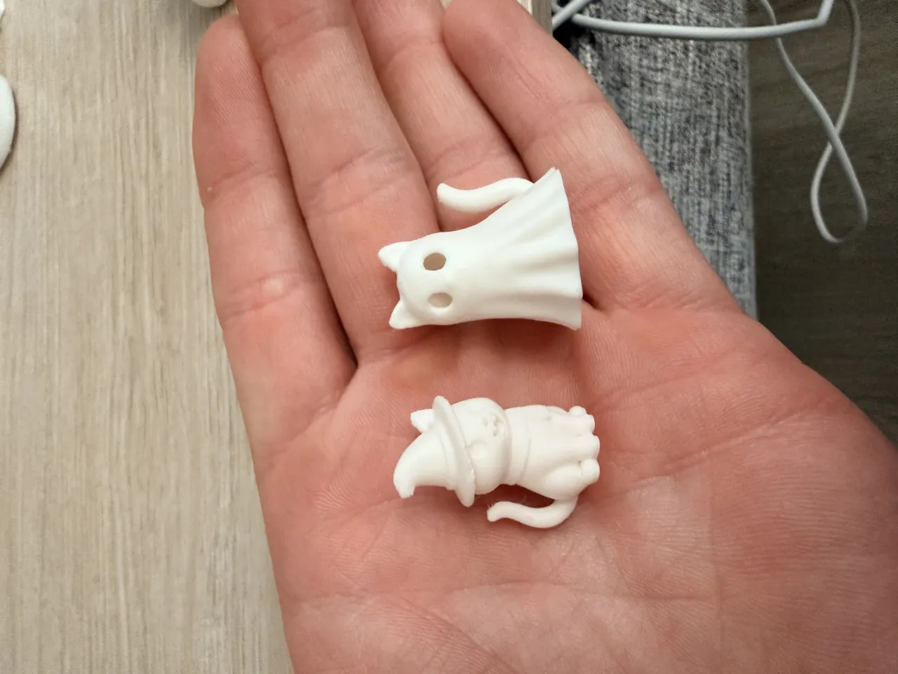 Halloween Cat Mini Figures – Set of 6 view 2