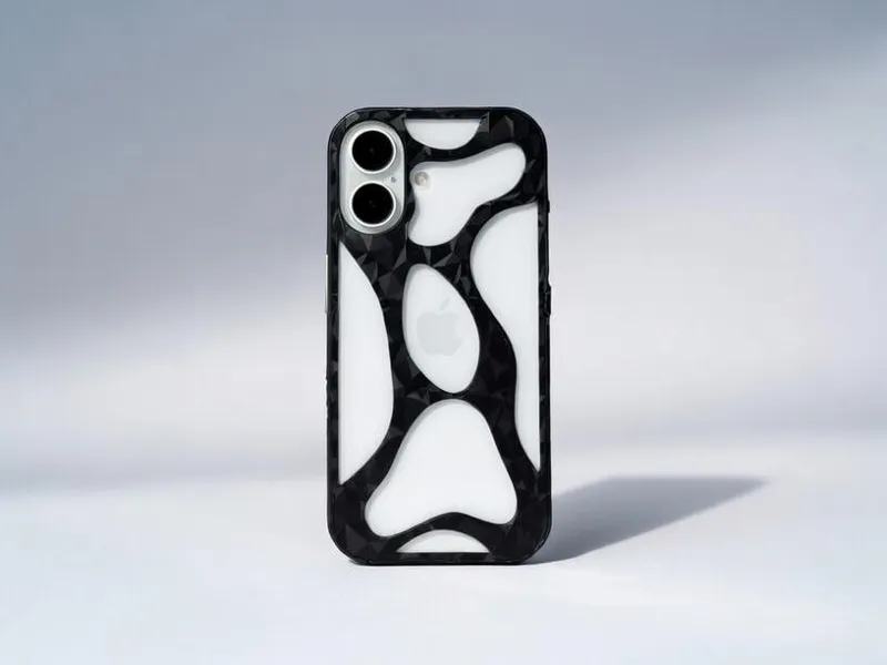 IPhone 17 Voronoi Case